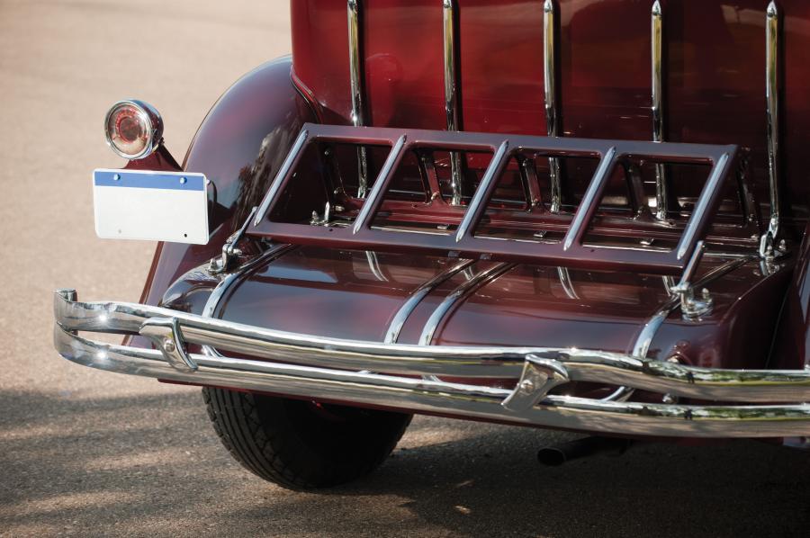  Chrysler CG Imperial Close-Coupled Sedan 1931 года  (фото 11 из 18)